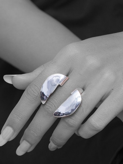 Pliable White Ring