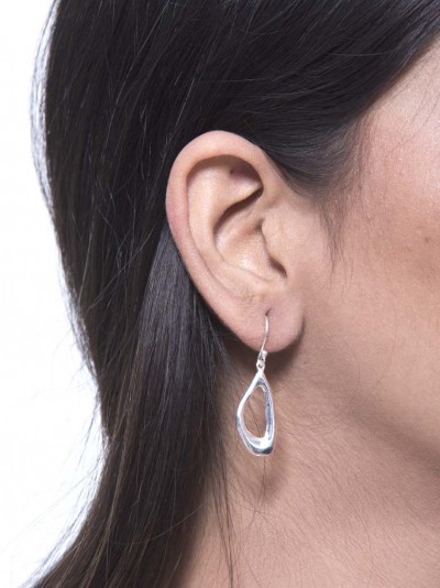 Classy Wave Silver Earring